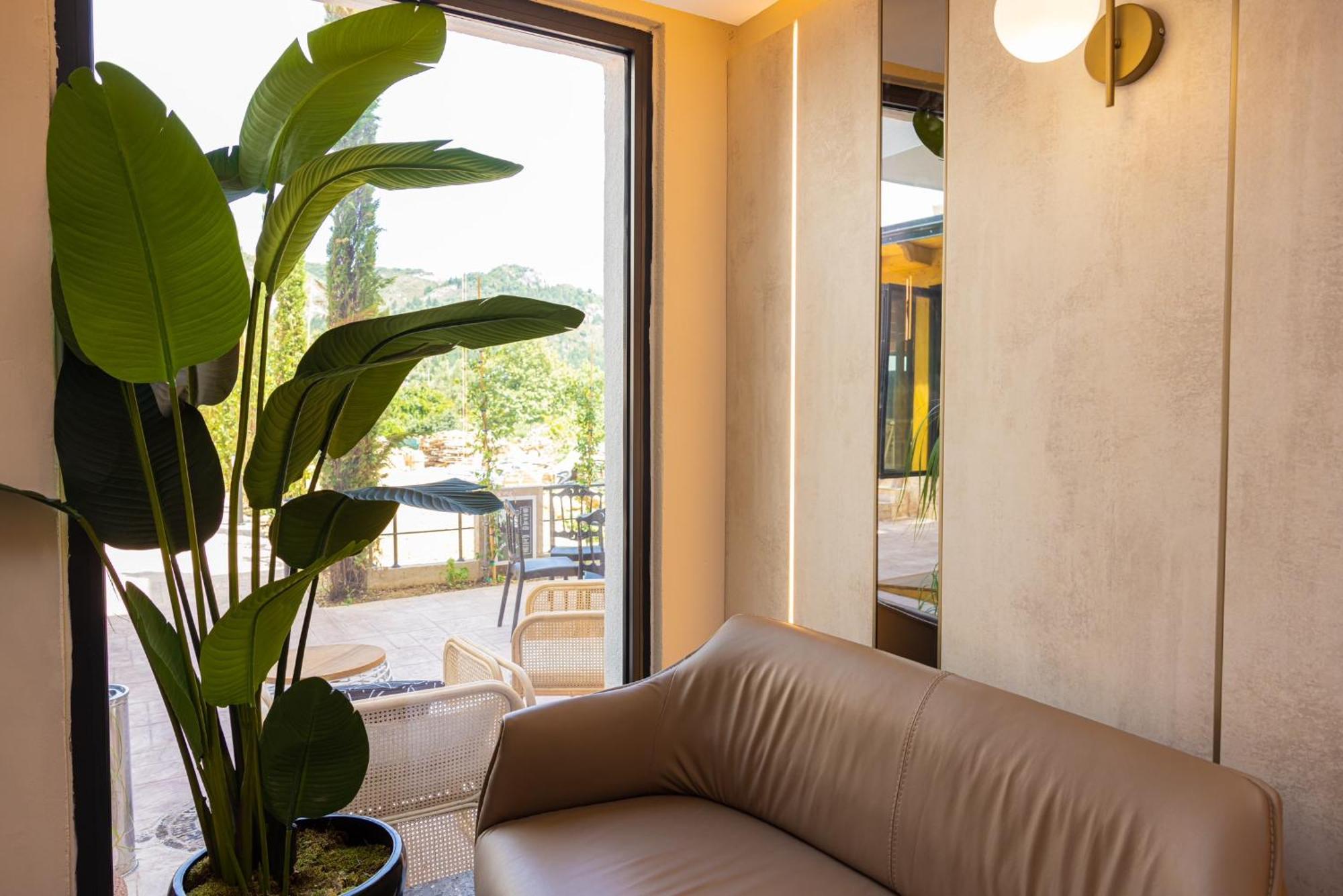 Patio Mare 4*